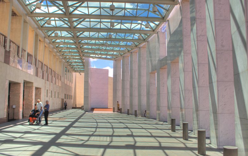 foyer.jpg